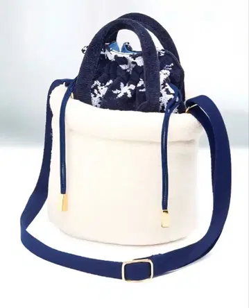 페이러 스노우 크리스탈 화이트 보아 복슬복슬 눈꽃 숄더백