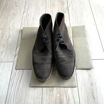 브라운 스웨이드 처카 부츠 26.5cm