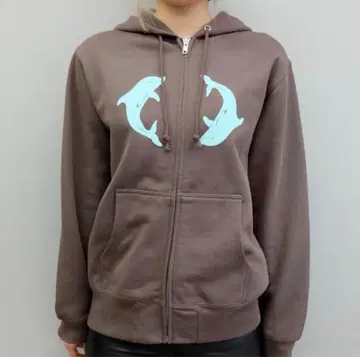 돌고래 프린트 브라운 집업 후드티 labyrins