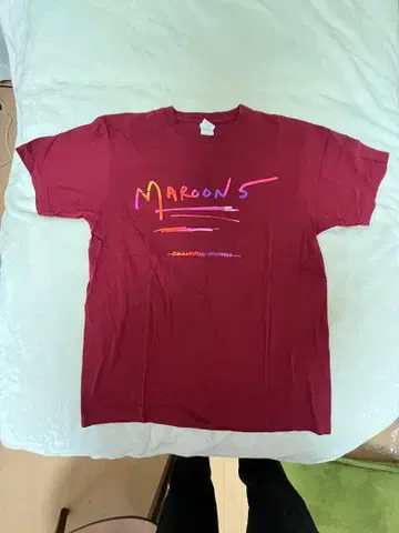 MAROON5 T셔츠 버건디