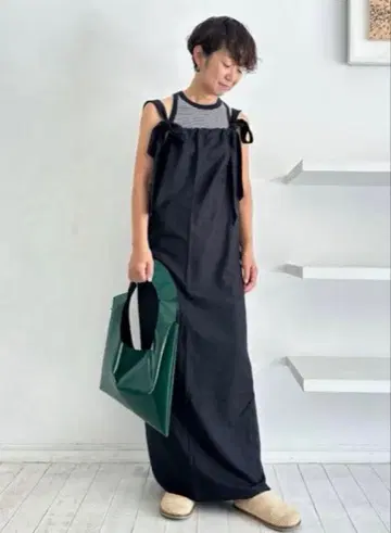 BASE RANGE TROPE 에이프런 드레스