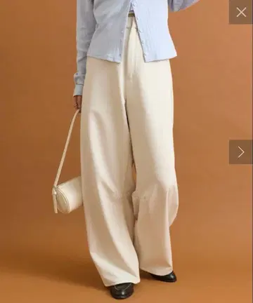 새상품급 [ mystic ] 와이드 팬츠 슬랙스 넉넉한 아이보리