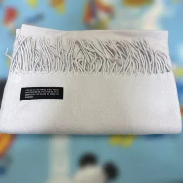 [ 미사용 새상품 ] ZUCCa 프린지 스톨 라이트 그레이