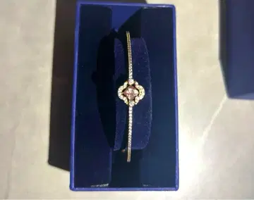 스와로브스키 UNA 뱅글 팔찌 클로버 핑크