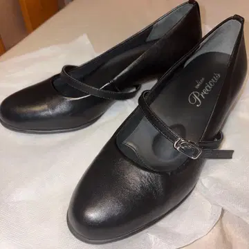 아오야마 양복 nline Precious 블랙 스트랩 펌프스