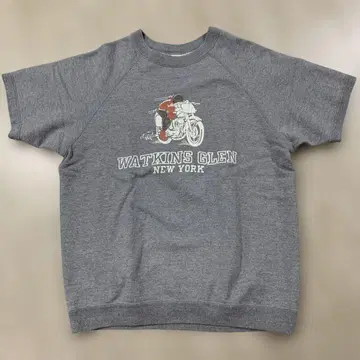 반스아웃피터스 반팔 맨투맨 M 사이즈