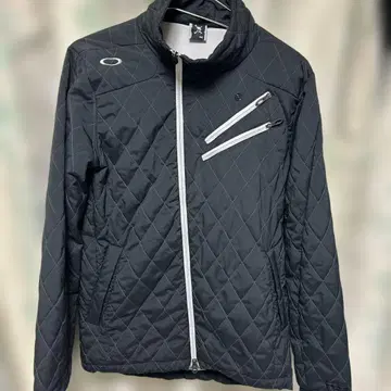Oakley 퀼팅 자켓