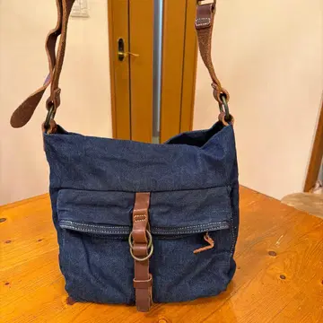 Dakota 데님 블루 숄더백