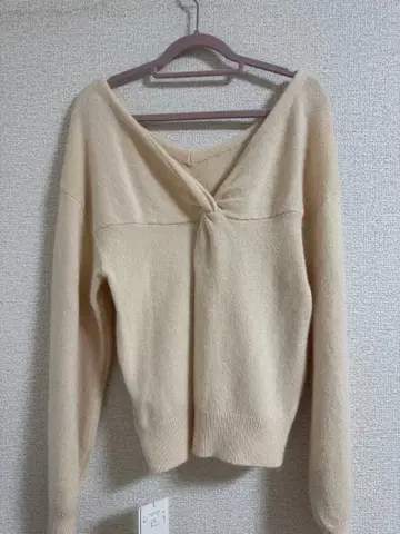 [택 포함 새상품] JILL by JILLSTUART 스웨터