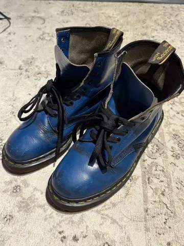 [ 레어 컬러 / 잉글랜드 ] 닥터마틴 8홀 블루 UK6