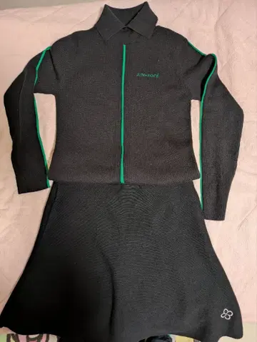 JUN&ROPE 스웨터&마리 클레르 플레어 스커트