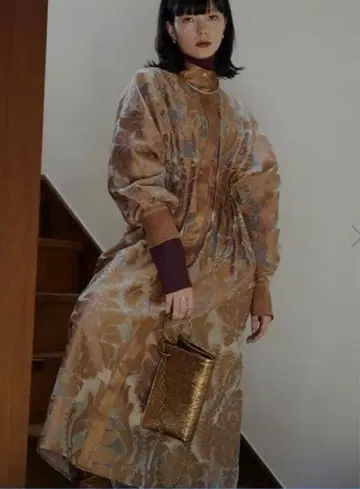 아메리빈티지 und sheer jacquard tuck dress