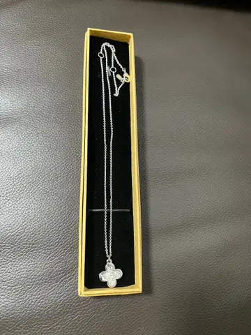 실버 클로버 펜던트 목걸이