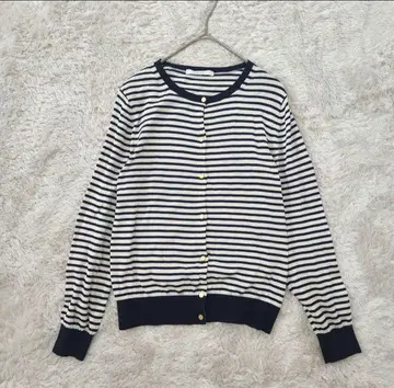 컨디션 최상 ANAYI 실크 코튼 크루넥 가디건 골드 버튼 38