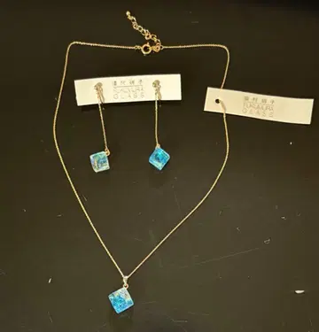 페어 귀찌, 목걸이 여성용