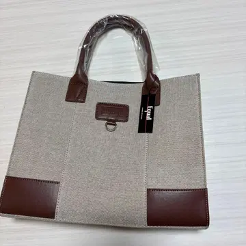 [ 새상품 ] 베이지와 브라운의 작고 귀여운 토트백