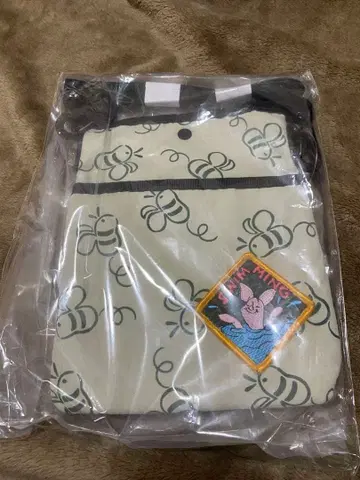 디즈니 푸우의 허니헌트 피글렛 하니한 숄더백