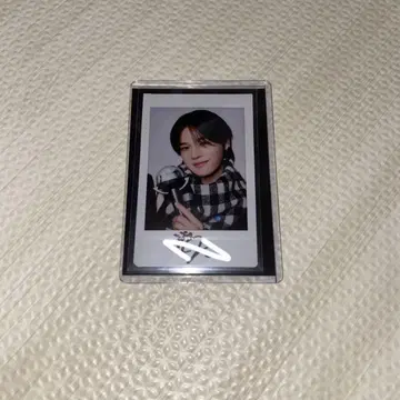 &TEAM 폴라로이드 친필 사인 케이 K 파우프리