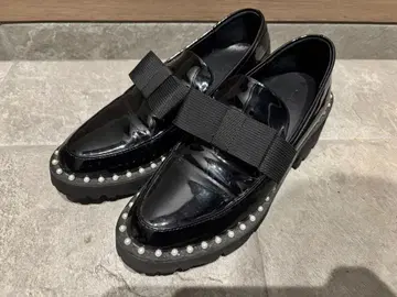 DONOBAN 아키론 콜라보 펄 리본 로퍼