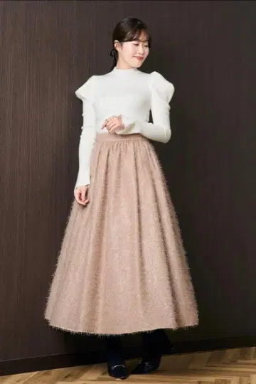 Shaggy Volume Skirt - apricot