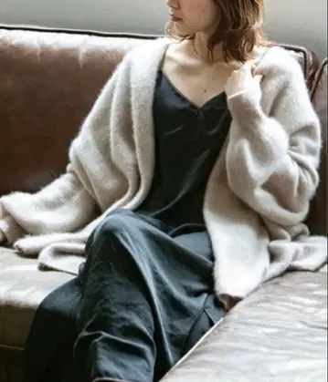 noble 퍼 니트 퍼프 가디건 베이지