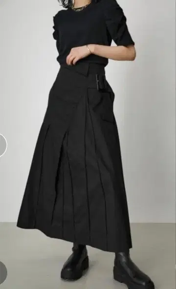 AZUL by moussy 플레어 스커트 블랙 M 사이즈