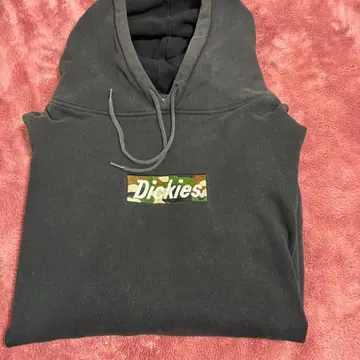 Dickies 카모플라쥬 로고 블랙 후드티