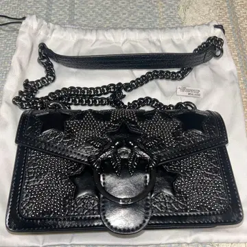 블랙 별 모양 장식 숄더백 PINKO