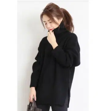 Spick and span/ 터틀 니트