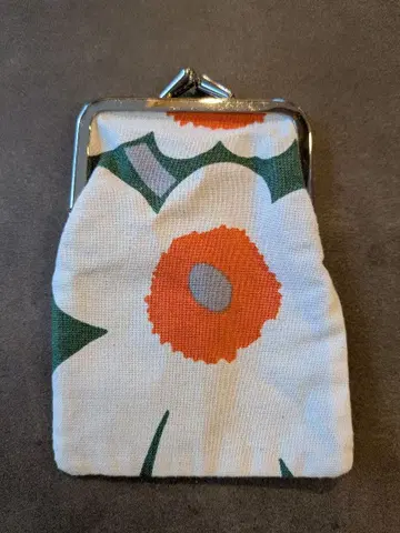 새상품급 Marimekko 마리메꼬 가마구치 파우치 한정판 단종품 그린