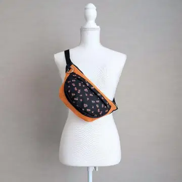 Mame Kurogouchi 금목서 모티브 힙색