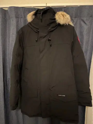 CANADA GOOSE 블랙 다운 자켓