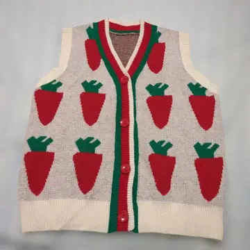 레트로 당근 패턴 귀여운 니트 베스트.