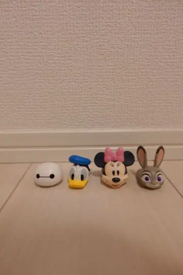 디즈니 가챠가챠 미니 도날드 주디 베이맥스 세트