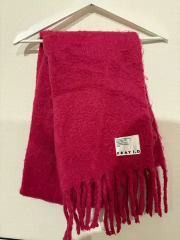 FRAY I.D 핑크 머플러 스카프