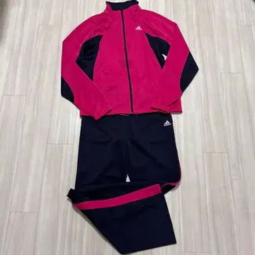 새상품급 adidas CLIMAWARM 여성용 저리 상하의 세트