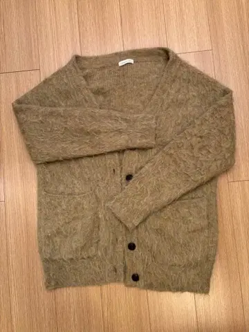 CASA FLINE 올리브 그린 가디건 사이즈 F