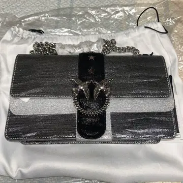 메탈릭 숄더백 PINKO