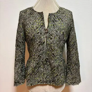 CI-NA 시이나 트위드 노카라 자켓 페플럼 38