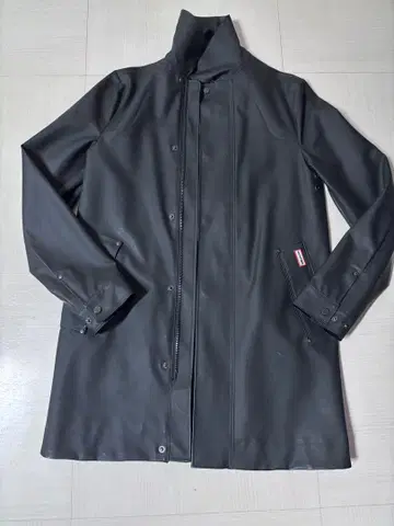 HUNTER 블랙 레인코트