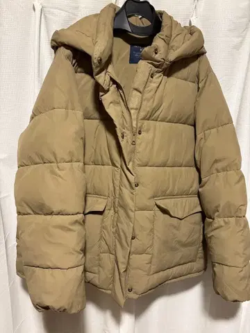 베이지 후드 부착 다운 자켓 M