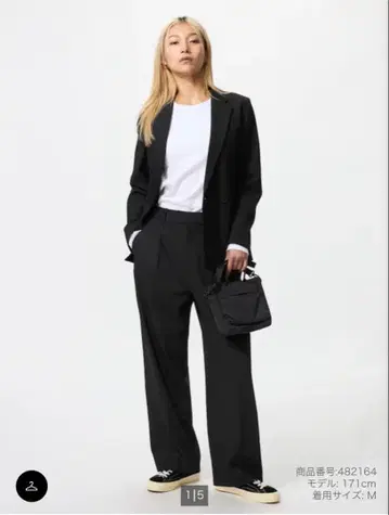 UNIQLO 이번 시즌 턱 와이드 팬츠 M 블랙