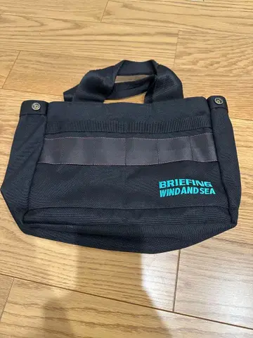 BRIEFING WIND AND SEA 콜라보 카트 백