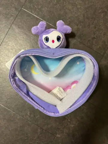 TWICE LOVELYS 삐걱삐걱 바디백 사브리 택 포함 새상품