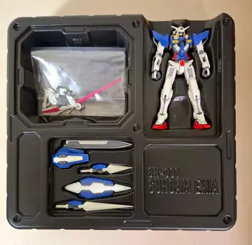 HCM Pro GN-001 건담 엑시아 1/200 스케일