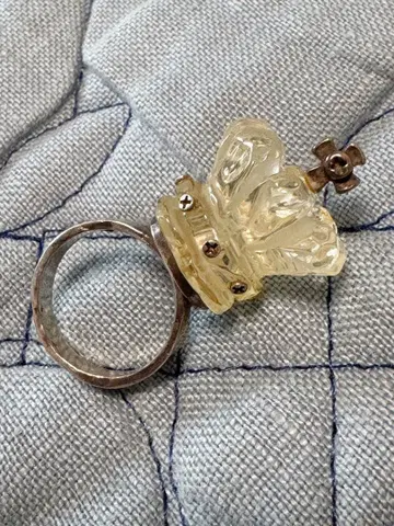 제인 마플 왕관 반지 약 10호 앤티크 실버 x 클리어