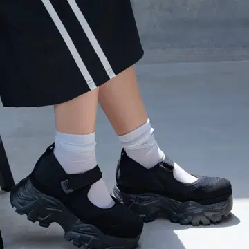 PAGEBOY 원 스토어츠코 스니커즈 23.5