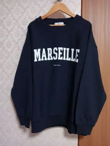 SLOBE IENA MARSEILLE 로고 맨투맨