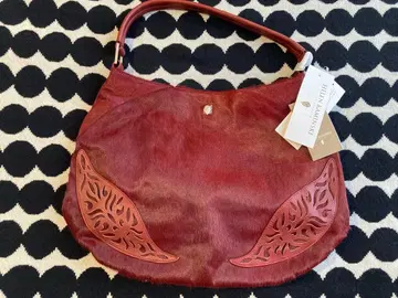 새상품 헬렌 카민스키 DUNYA 버건디 호보백