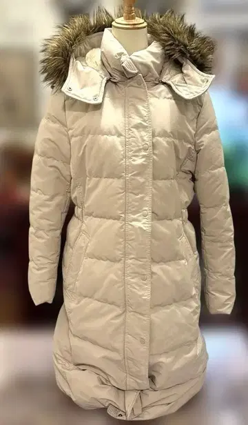 UNIQLO 롱 다운 코트